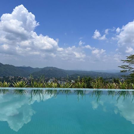 88Th Hanthana Kandy Exteriör bild
